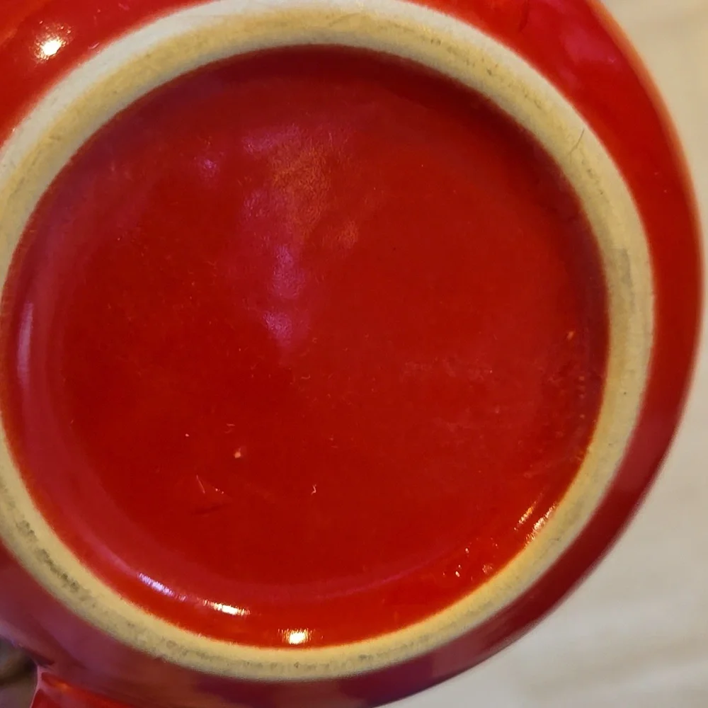 "Hot Mama" Red Stylish Ceramic Mug - Picture 2 of 4